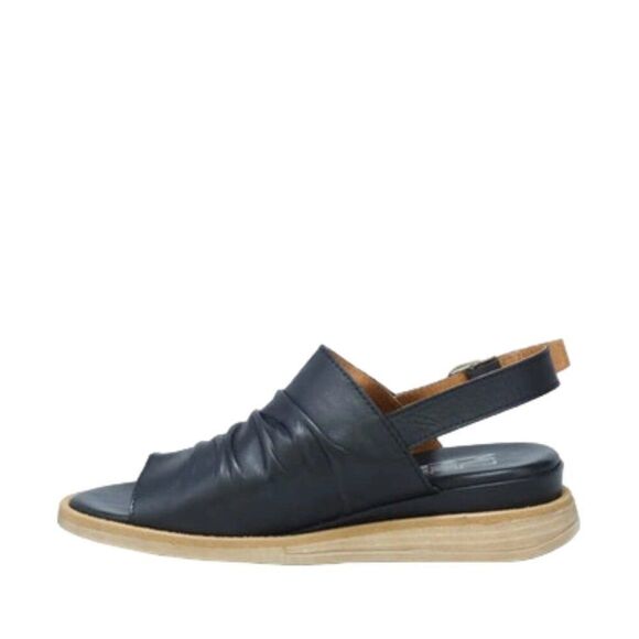 Miz Mooz Leather Backstrap Cornwall Sandal in Black Women's Size 42 - Picture 5 of 12